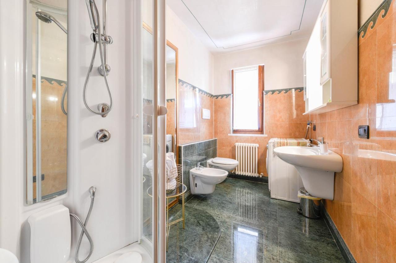 Prestige Apartment Sirmione Eksteriør bilde