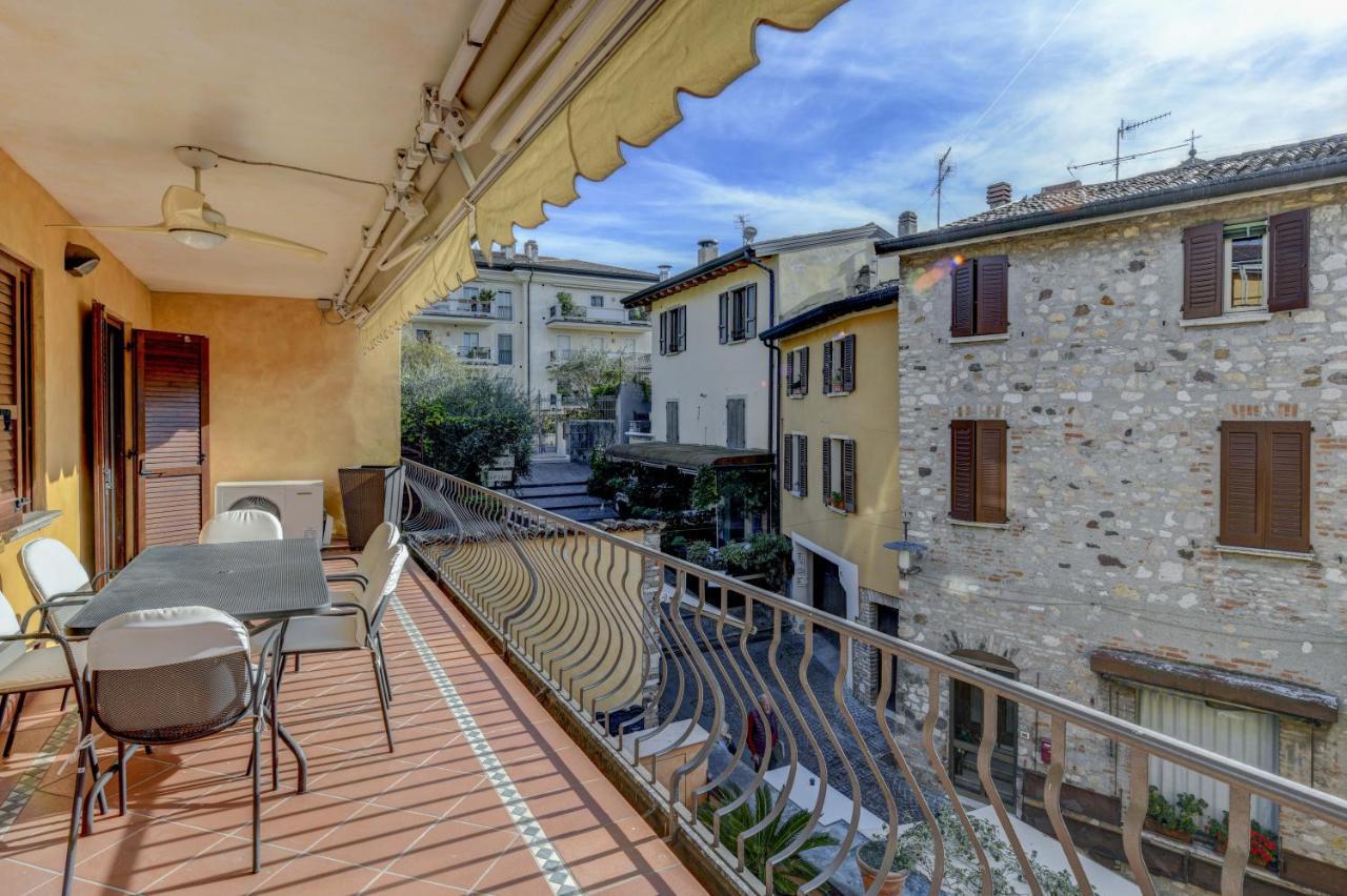 Prestige Apartment Sirmione Eksteriør bilde